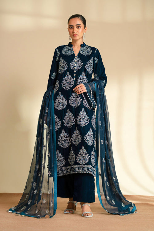 Taana Baana | The Velvet Affair | F0472 by Taana Baana - Designer Dress - Type: Ladies Clothes - Available at Libayah - 100% Original