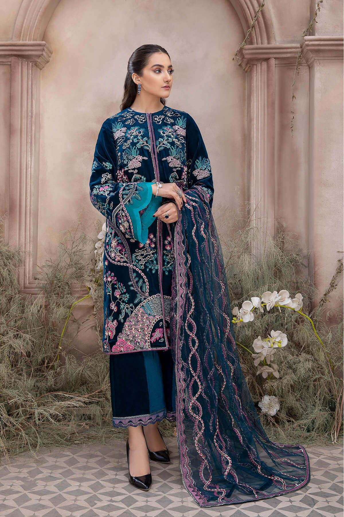 Mina Kashif | Luxury Pret | MK21-23 by Mina Kashif - Designer Dress - Type: Formal - Available at Libayah - 100% Original