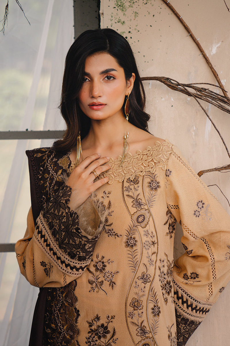 Saira Rizwan | Winter 2024 | NERIA-SRW24-07 by Saira Rizwan - Designer Dress - Type: Ladies Clothes - Available at Libayah - 100% Original