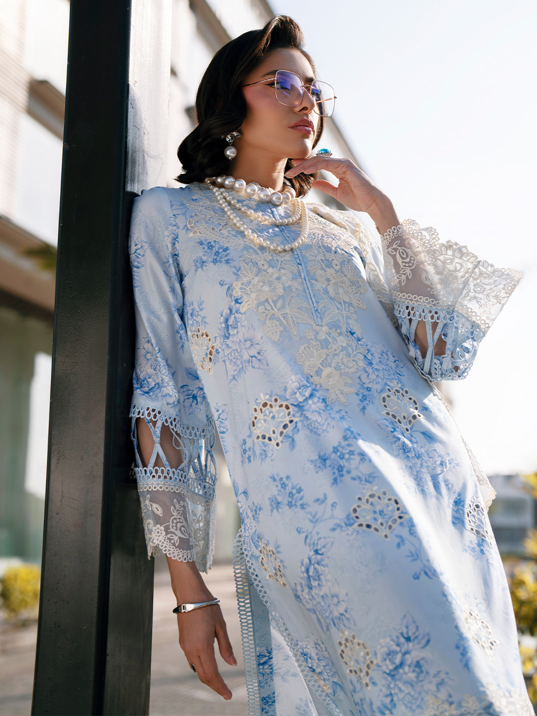 Mahnur | Broadway Luxury Lawn 26 | BW - 001 by Mahnur - Designer Dress - Type : Luxury Dress - Available at Libayah - 100% Original
