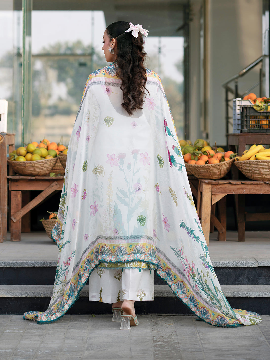 Mahnur | Broadway Luxury Lawn 26 | BW - 004 by Mahnur - Designer Dress - Type : Luxury Dress - Available at Libayah - 100% Original
