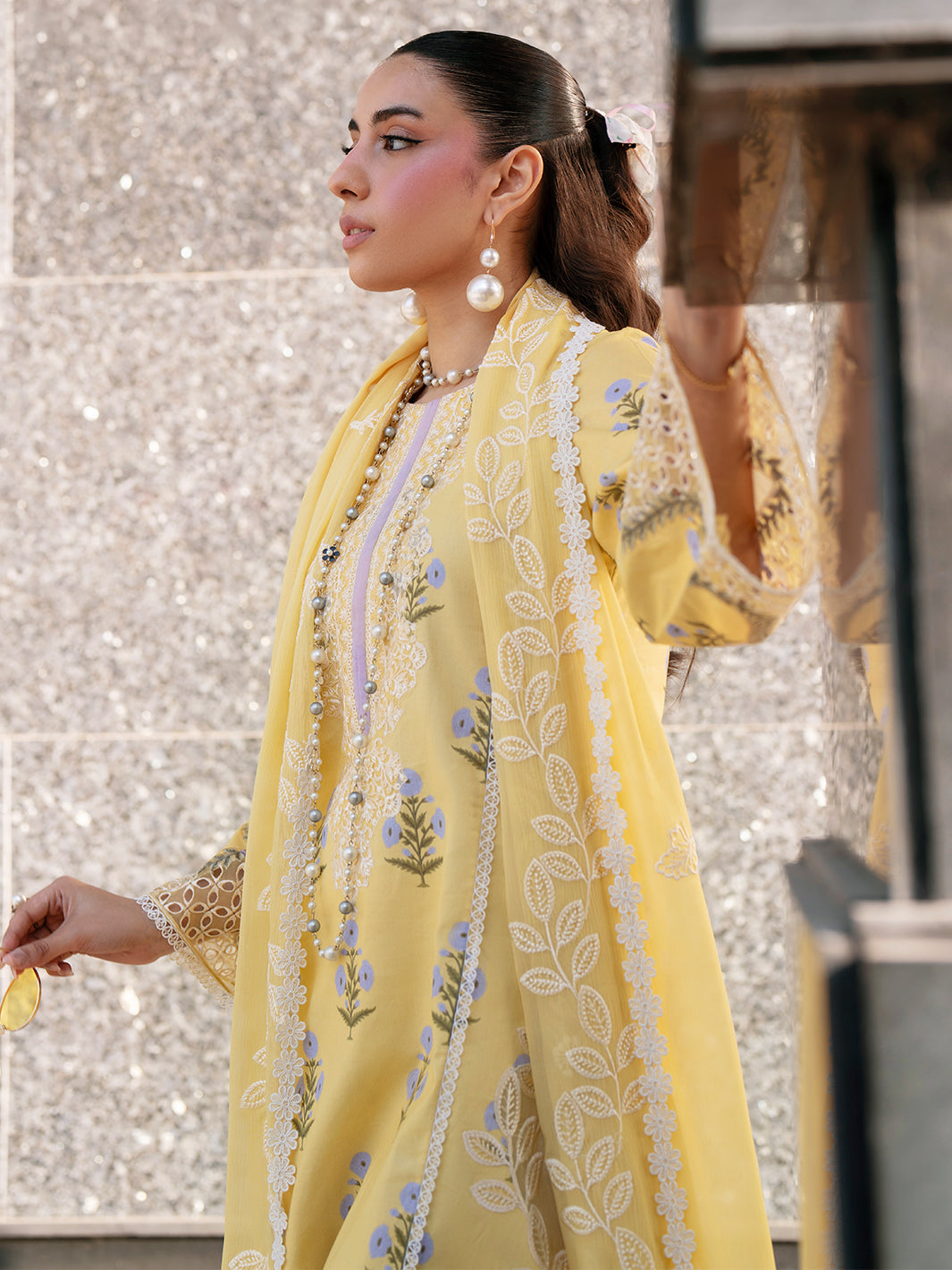Mahnur | Broadway Luxury Lawn 26 | BW - 006 by Mahnur - Designer Dress - Type : Luxury Dress - Available at Libayah - 100% Original