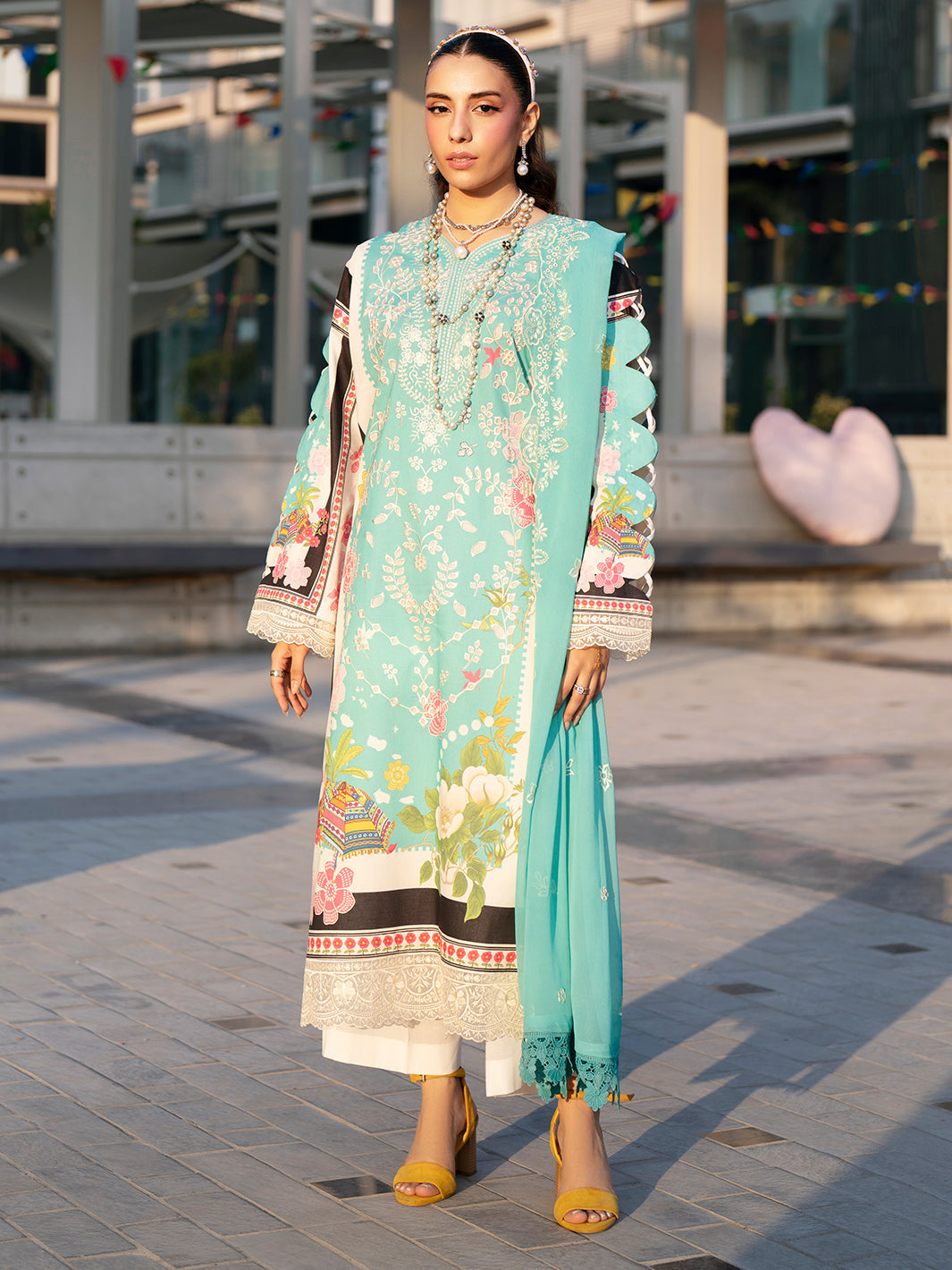 Mahnur | Broadway Luxury Lawn 26 | BW - 007 by Mahnur - Designer Dress - Type : Luxury Dress - Available at Libayah - 100% Original
