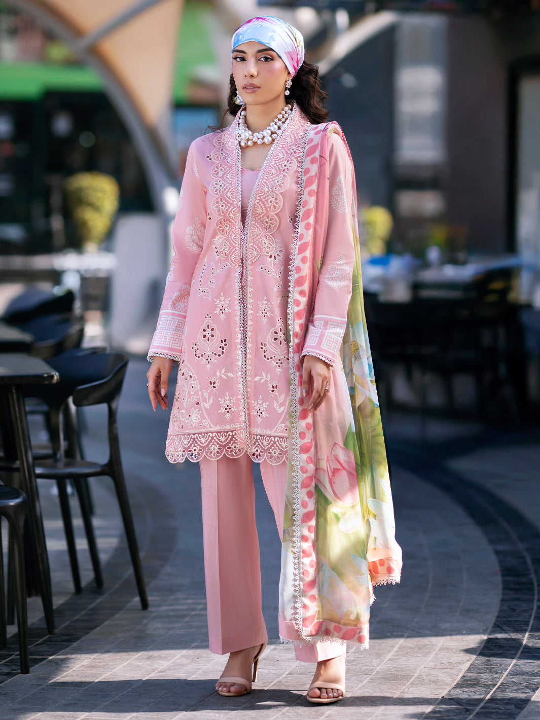 Mahnur | Broadway Luxury Lawn 26 | BW - 008 by Mahnur - Designer Dress - Type : Luxury Dress - Available at Libayah - 100% Original