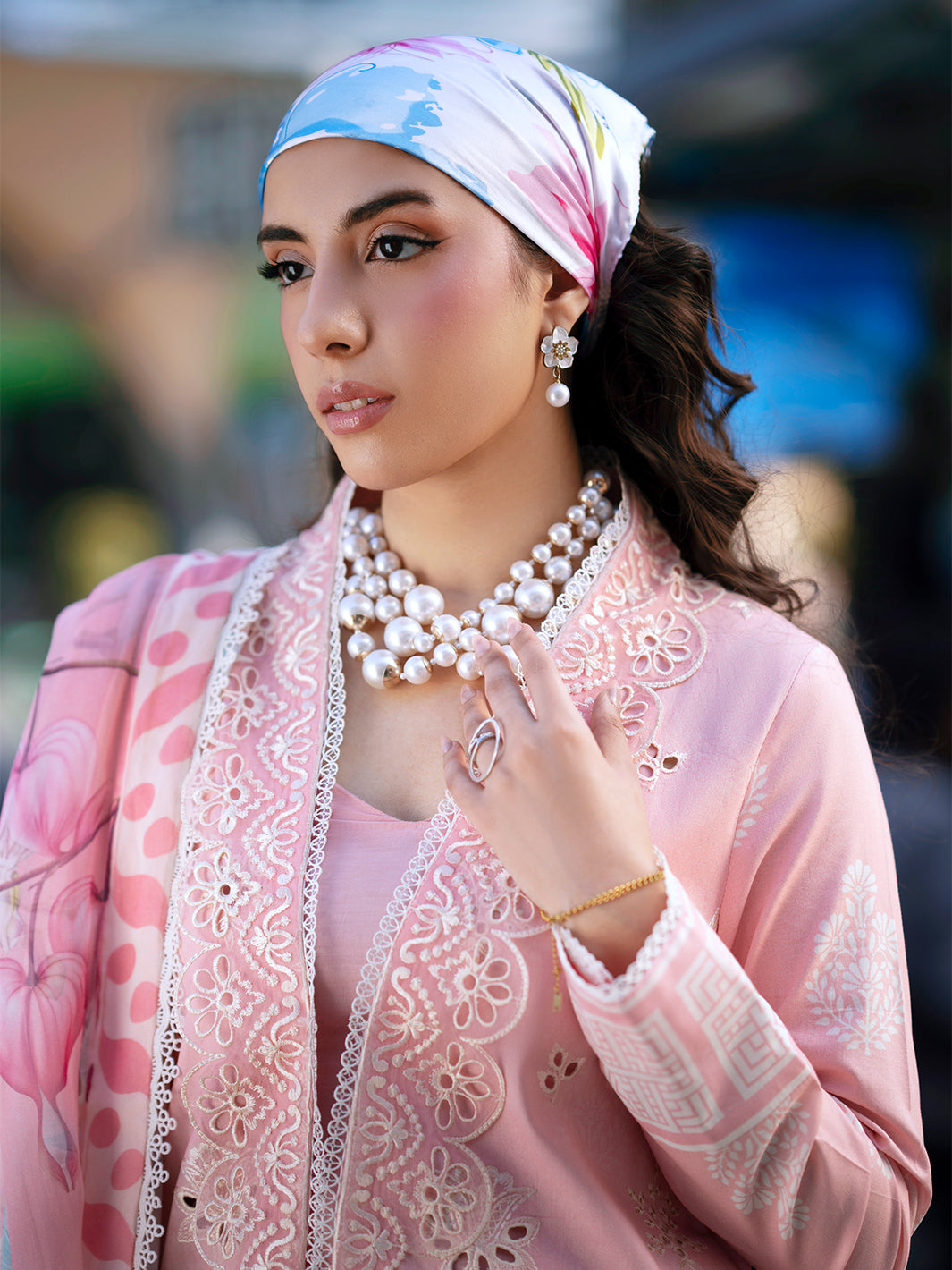 Mahnur | Broadway Luxury Lawn 26 | BW - 008 by Mahnur - Designer Dress - Type : Luxury Dress - Available at Libayah - 100% Original