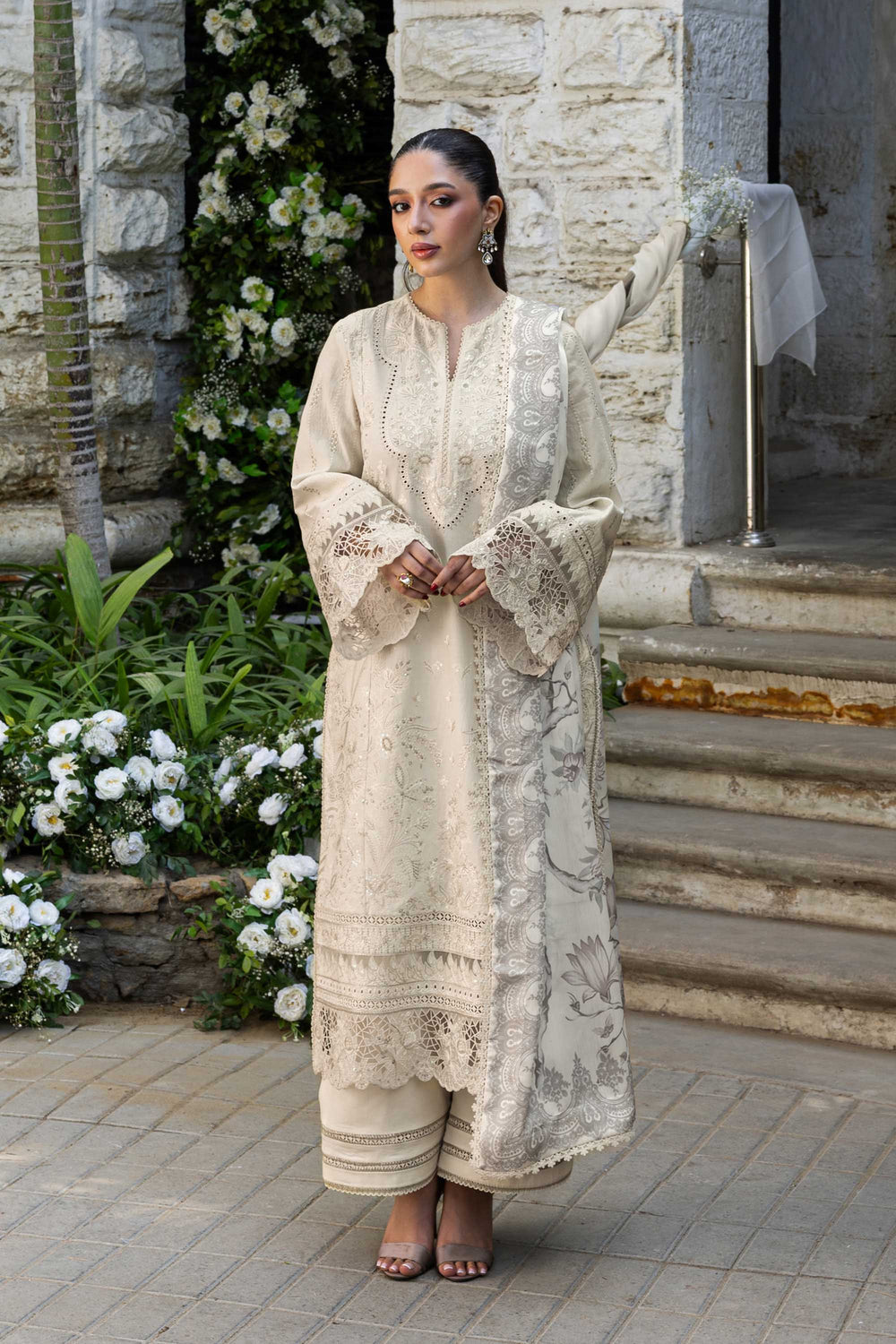 Akbar Aslam | Elaria RTW Lawn 26 | Aurielle by Akbar Aslam - Designer Dress  - Type : Ladies Clothes - Available at Libayah - 100% Original 