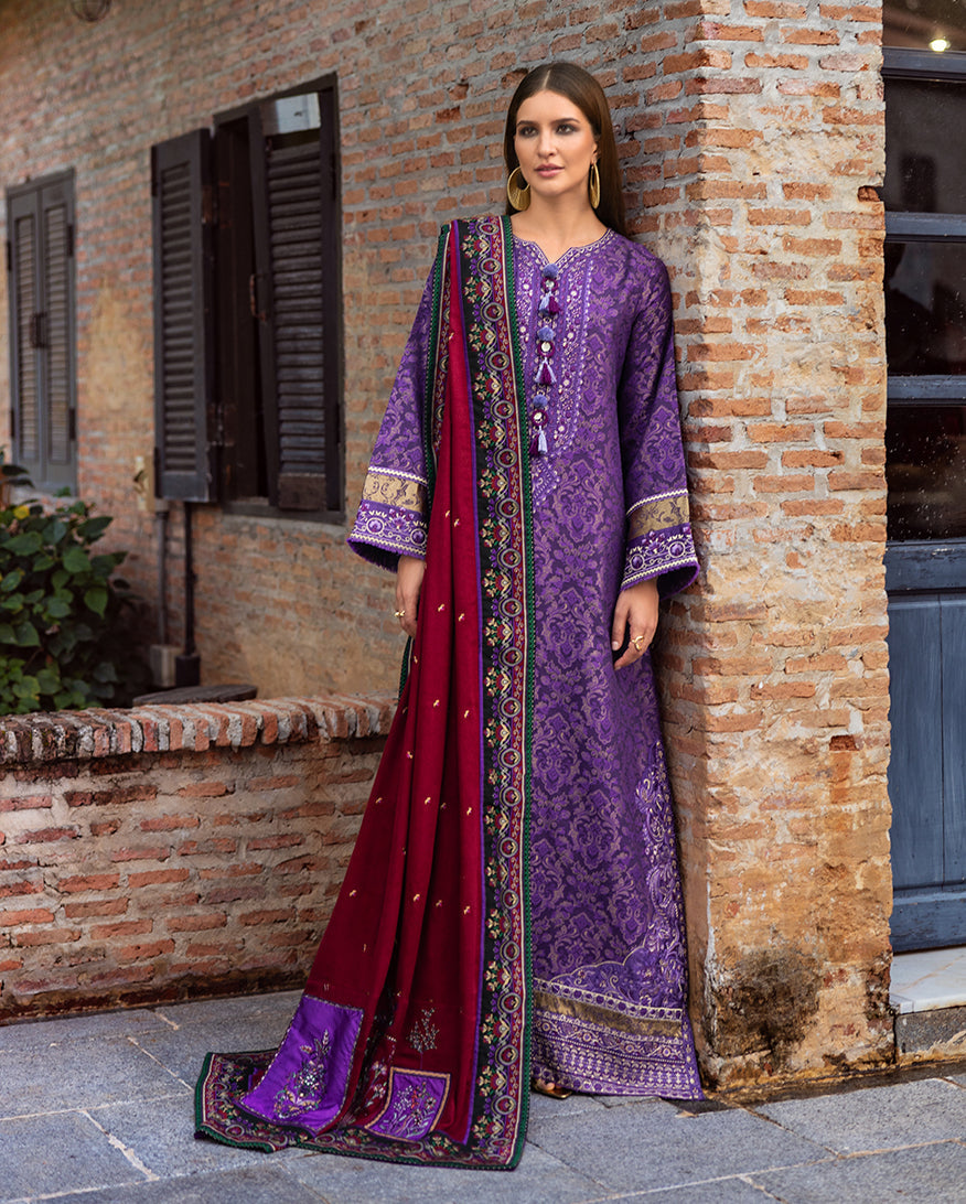 Bella Terra – authentic Pakistani dress from the Mushq Winter Broadway 25 collection for women in the UK.