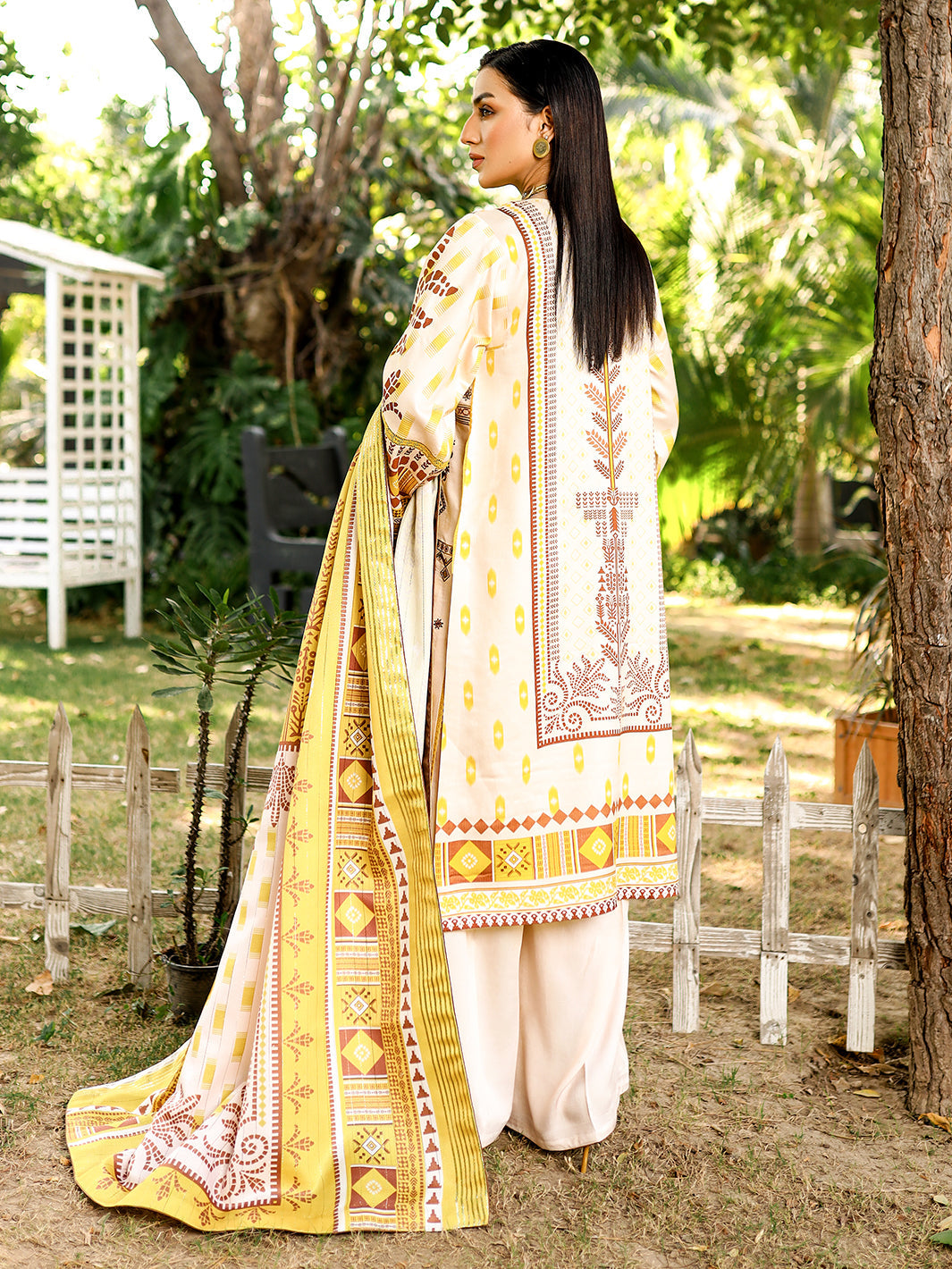 Bin Ilyas | Maya Jahan Winter 24 | 761 A by Bin Ilyas - Designer Dress - Type: Ladies Clothes - Available at Libayah - 100% Original