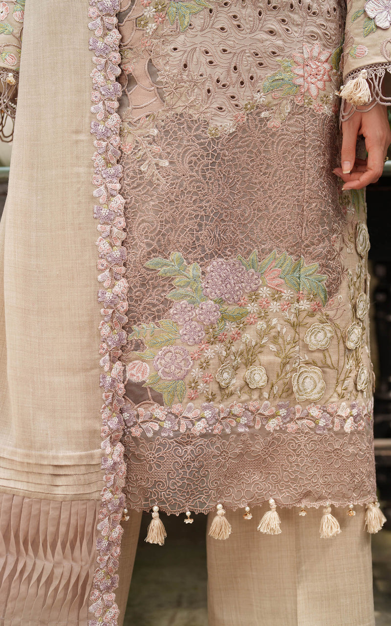 Asifa and Nabeel | Pashmina Luxe 25 | Blanc LWC25-03 by Asifa and Nabeel - Designer Dress - Type : Ladies Clothes - Available at Libayah - 100% Original 
