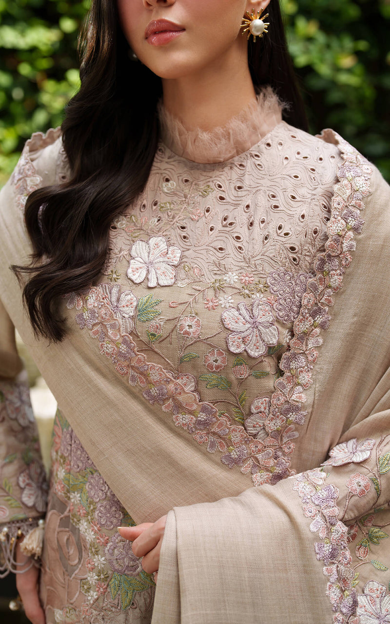 Asifa and Nabeel | Pashmina Luxe 25 | Blanc LWC25-03 by Asifa and Nabeel - Designer Dress - Type : Ladies Clothes - Available at Libayah - 100% Original 