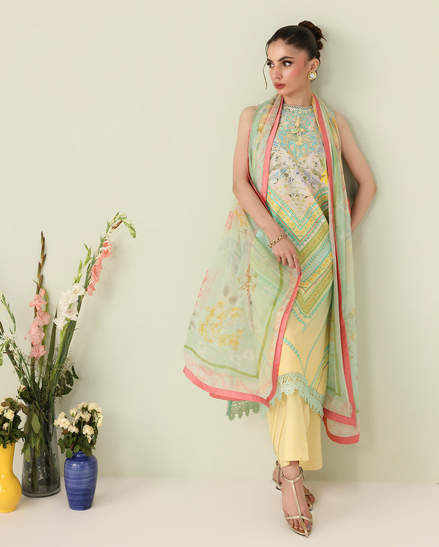 Roheenaz | Rosette Lawn | Bloomed Muse - Designer Dress - Type : Ladies Clothes - Available at Libayah - 100% Original