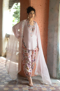 Zainab Chottani | Summer Edition 26 | Blush Fleur by Zainab Chottani - Designer Dress  - Type : Ladies Clothes - Available at Libayah - 100% Original 