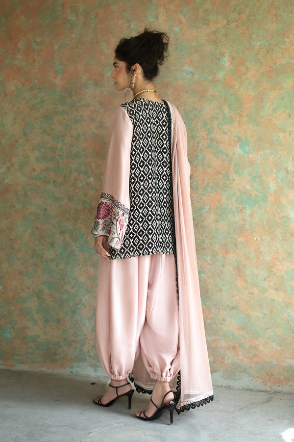 Zainab Chottani | Summer Edition 26 | Blush Serenade Balloon by Zainab Chottani - Designer Dress  - Type : Ladies Clothes - Available at Libayah - 100% Original 