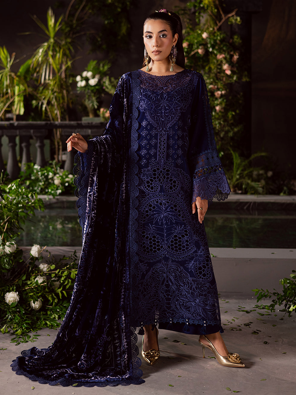 CK-005  Kotrai – authentic Pakistani dress from the Mahnur Amelia Luxury Winter 25 collection for women in the UK