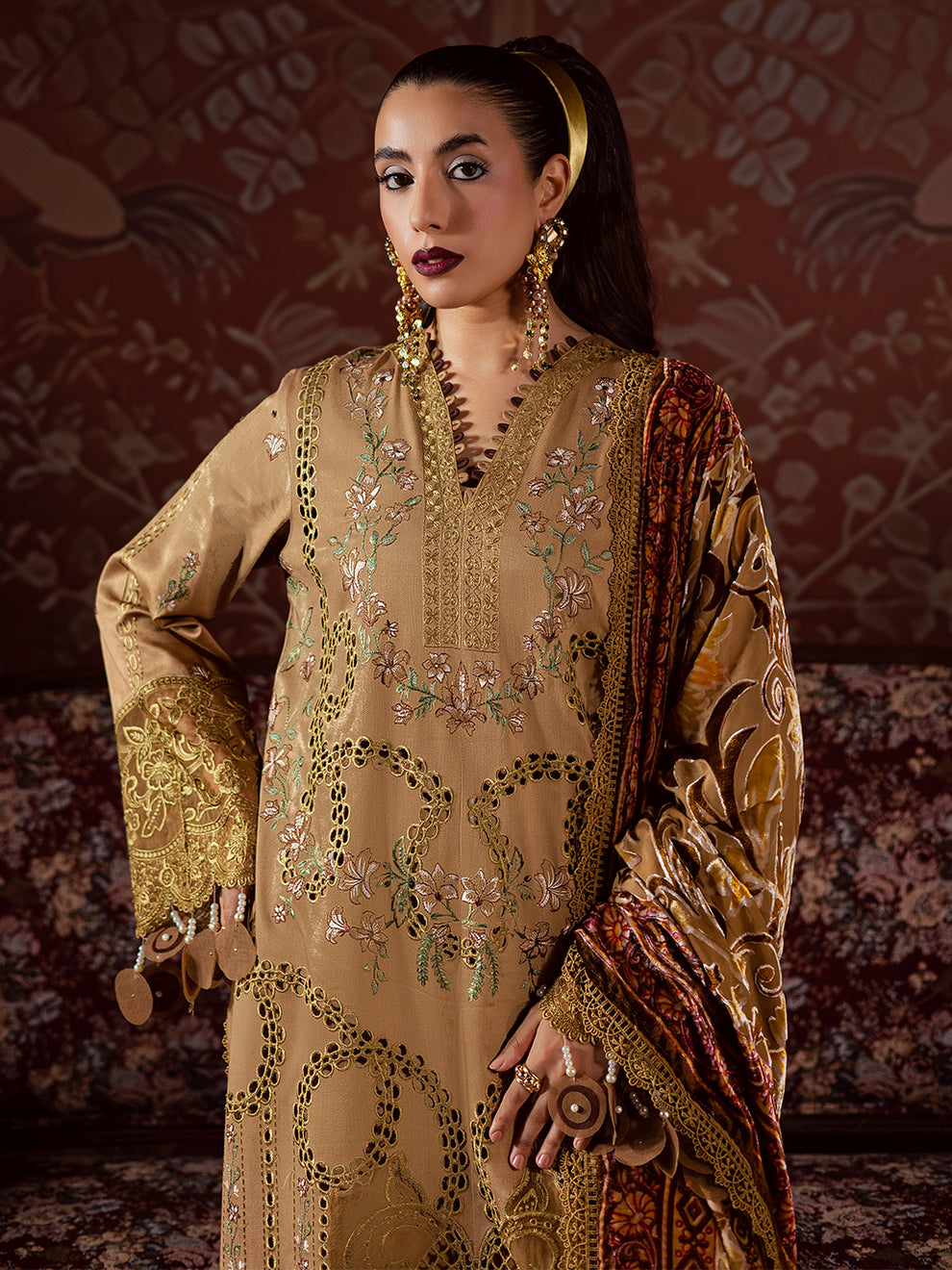 Mahnur | Amelia Luxury Winter 25 | CK-006 Kotrai