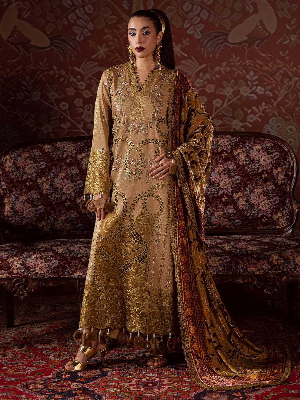 CK-006 Kotrai – authentic Pakistani dress from the Mahnur Amelia Luxury Winter 25 collection for women in the UK
