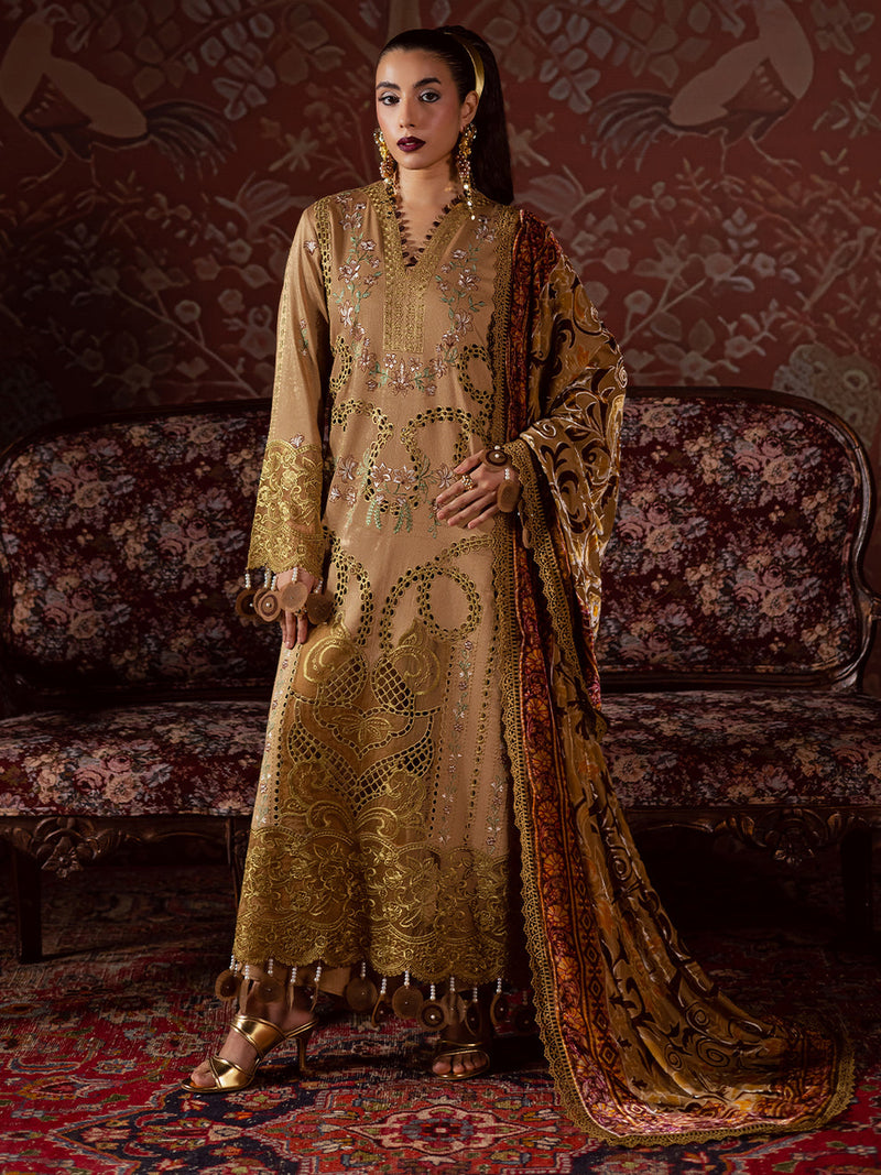 CK-006 Kotrai – authentic Pakistani dress from the Mahnur Amelia Luxury Winter 25 collection for women in the UK