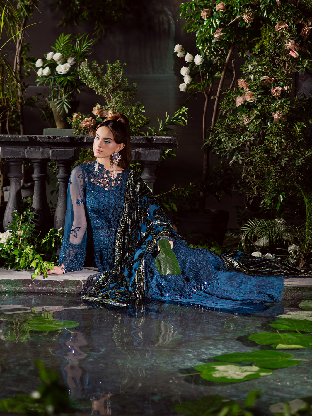 Mahnur | Amelia Luxury Winter 25 | CK-008  Kotrai