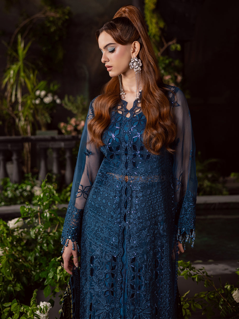 Mahnur | Amelia Luxury Winter 25 | CK-008  Kotrai