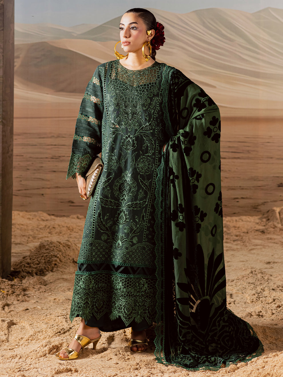 Mahnur | Amelia Luxury Winter 25 | CK-009  Kotrai