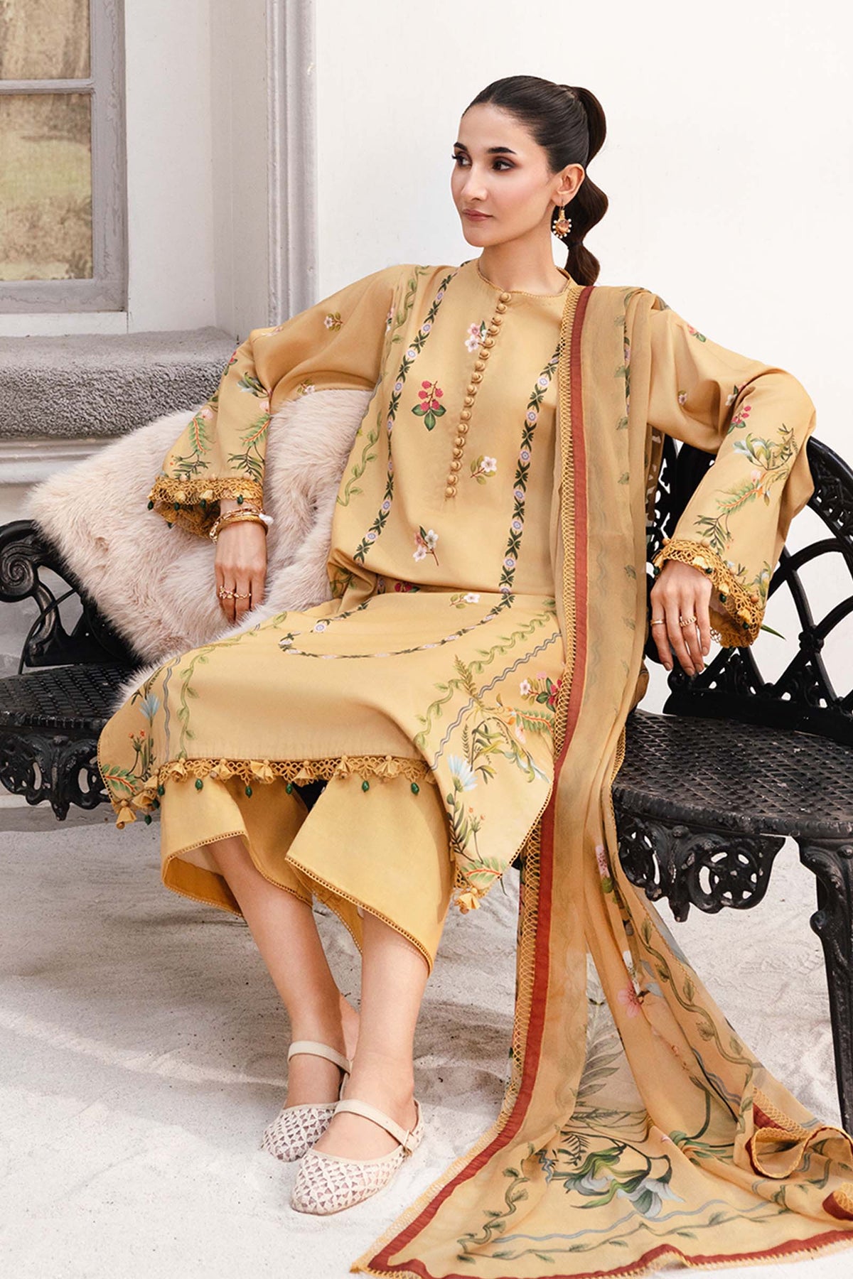Maria B | Winter Basics 25 | MB-CUS25-1105B by Maria Osama Khan - Designer Dress - Type : Ladies Clothes - Available at Libayah - 100% Original 