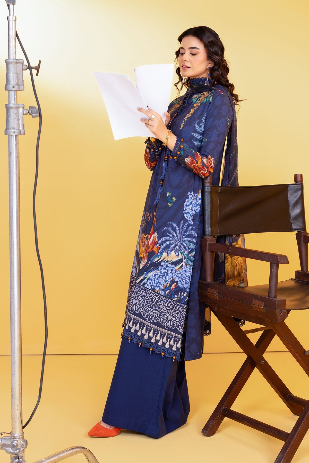 Maria B | Winter Basics 25 | MB-CUS25-1109B by Maria B - Designer Dress - Type : Ladies Clothes - Available at Libayah - 100% Original 