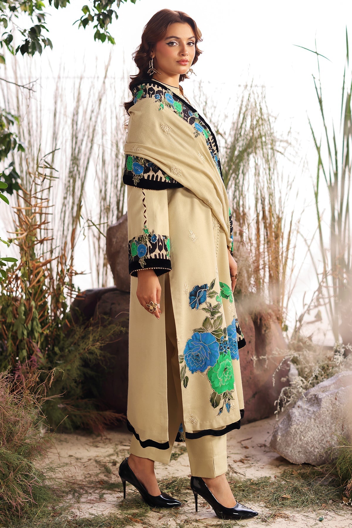 Charizma | Poshima Shawl | PS4-17 by Charizma - Designer Dress - Type: Ladies Clothes - Available at Libayah - 100% Original