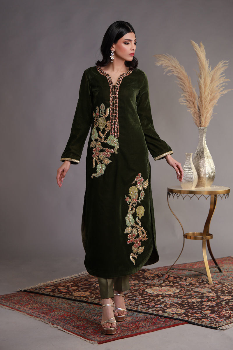 Shamaeel Ansari | Winter Festive 25 | WFE-08 by Shamaeel Ansari - Designer Dress - Type: Ladies Clothes - Available at Libayah - 100% Original