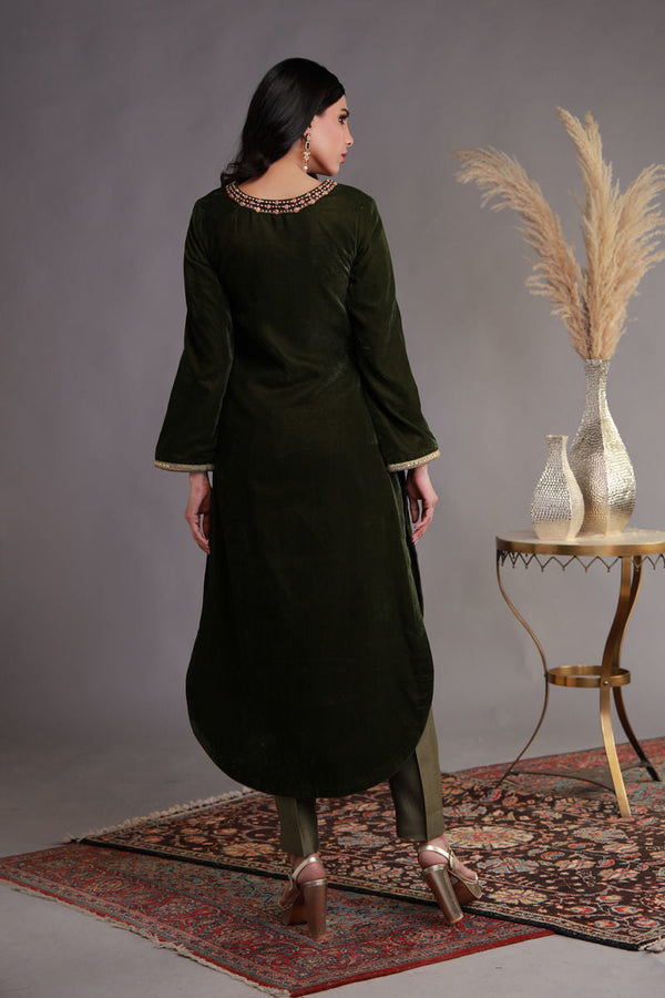 Shamaeel Ansari | Winter Festive 25 | WFE-08 by Shamaeel Ansari - Designer Dress - Type: Ladies Clothes - Available at Libayah - 100% Original