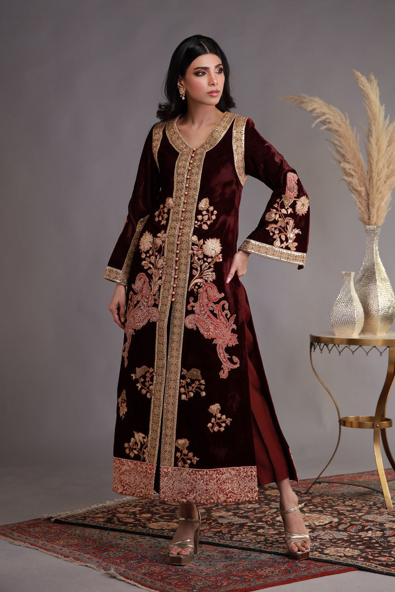 Shamaeel Ansari | Winter Festive 25 | WFE-01 by Shamaeel Ansari - Designer Dress - Type: Ladies Clothes - Available at Libayah - 100% Original