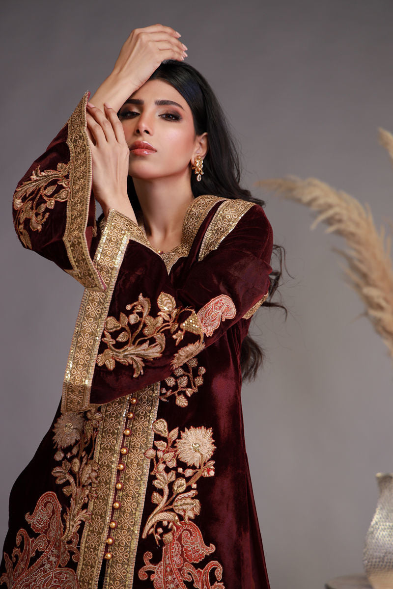 Shamaeel Ansari | Winter Festive 25 | WFE-01 by Shamaeel Ansari - Designer Dress - Type: Ladies Clothes - Available at Libayah - 100% Original