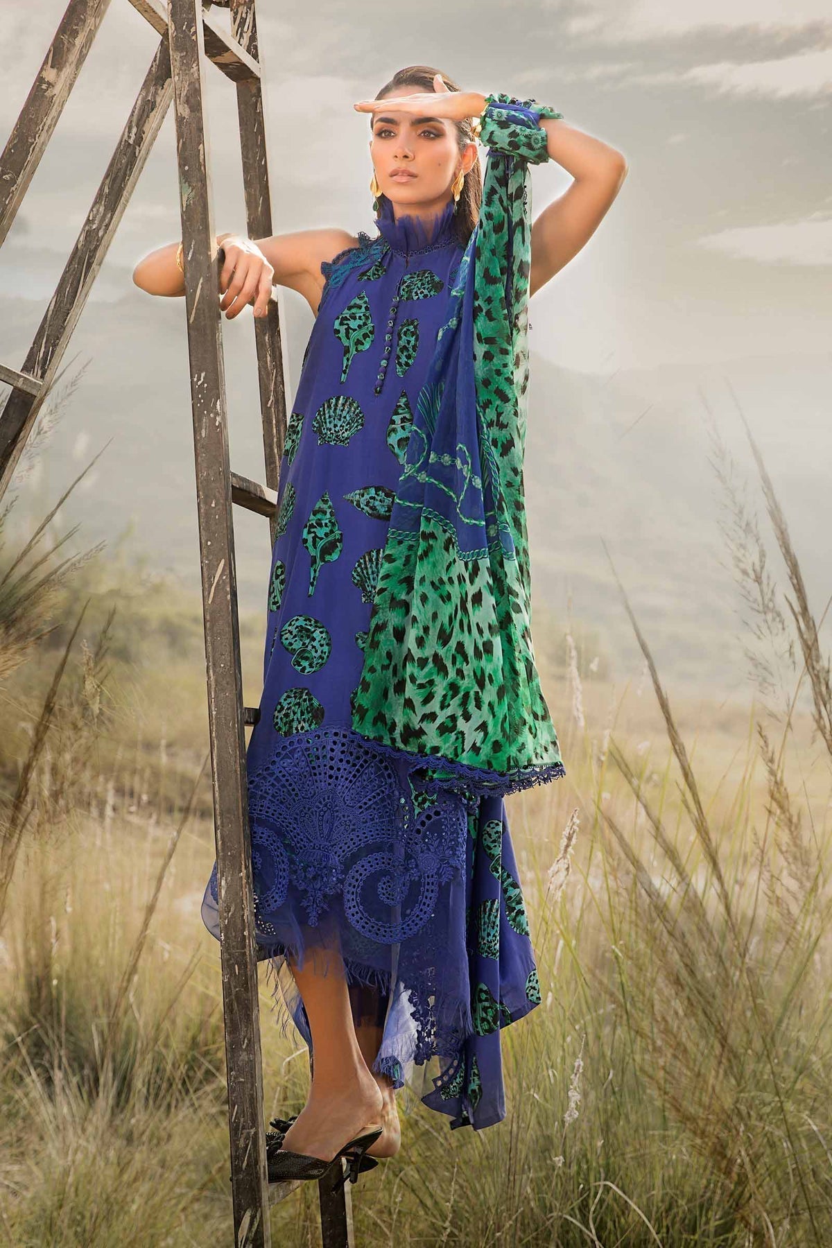 Maria B | M Prints Winter 24 | MPT-2410-A by Maria B - Designer Dress  - Type : Ladies Clothes - Available at Libayah - 100% Original 