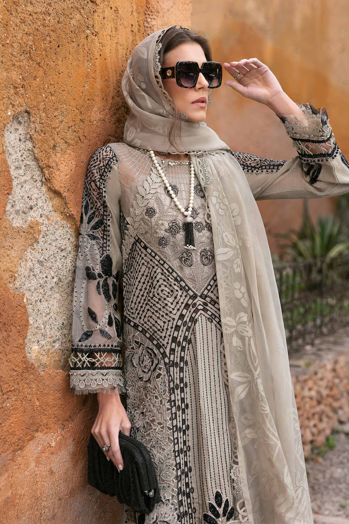 Maria B | Luxury Lawn 25 | D-2510-B by Maria B - Designer Dress - Type: Ladies Clothes - Available at Libayah - 100% Original