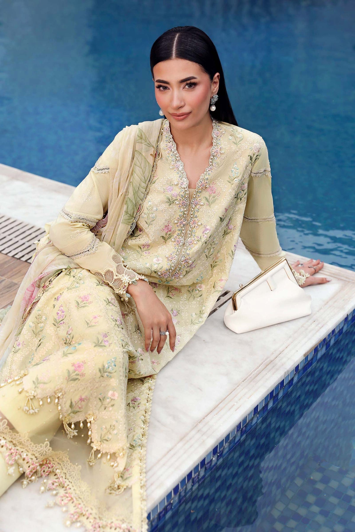 Maria B | M Prints 26 | MPT-3001-A by Maria B - Designer Dress  - Type : Ladies Clothes - Available at Libayah - 100% Original 
