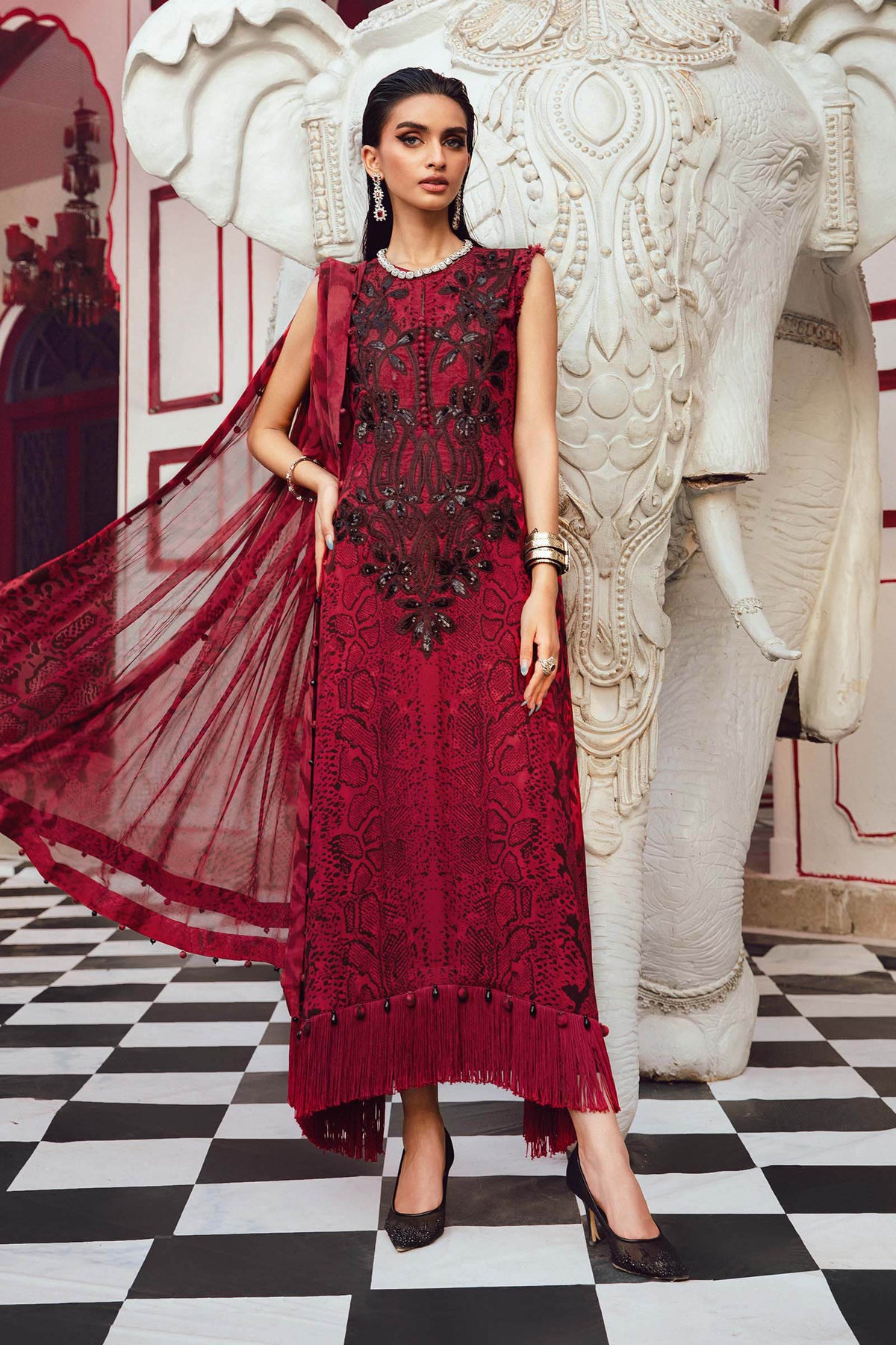 MPT-2702-A – authentic Pakistani dress from the Maria B M Prints Winter 25 collection for women in the UK