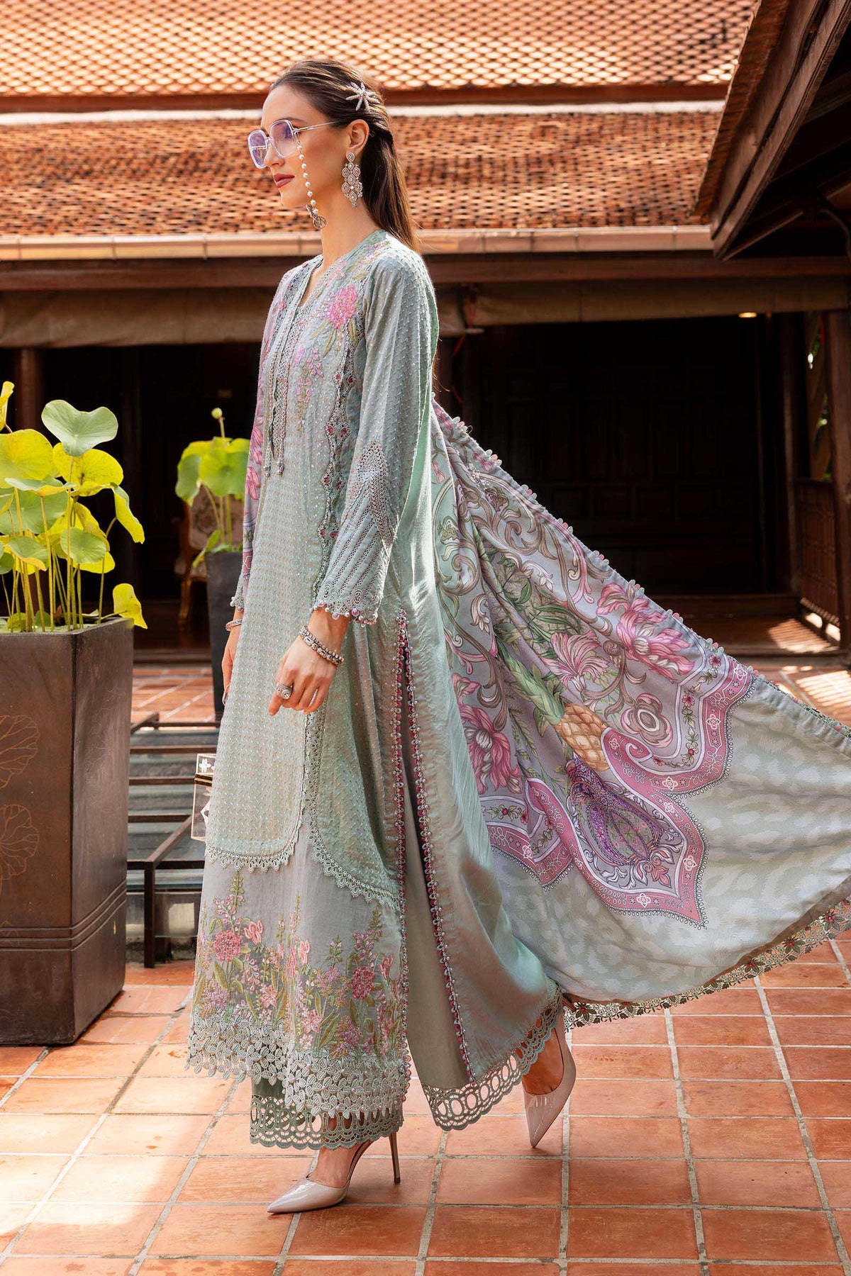 Maria B | M Prints Winter 25 | MPT-2802-A by Maria B - Designer Dress  - Type : Ladies Clothes - Available at Libayah - 100% Original 