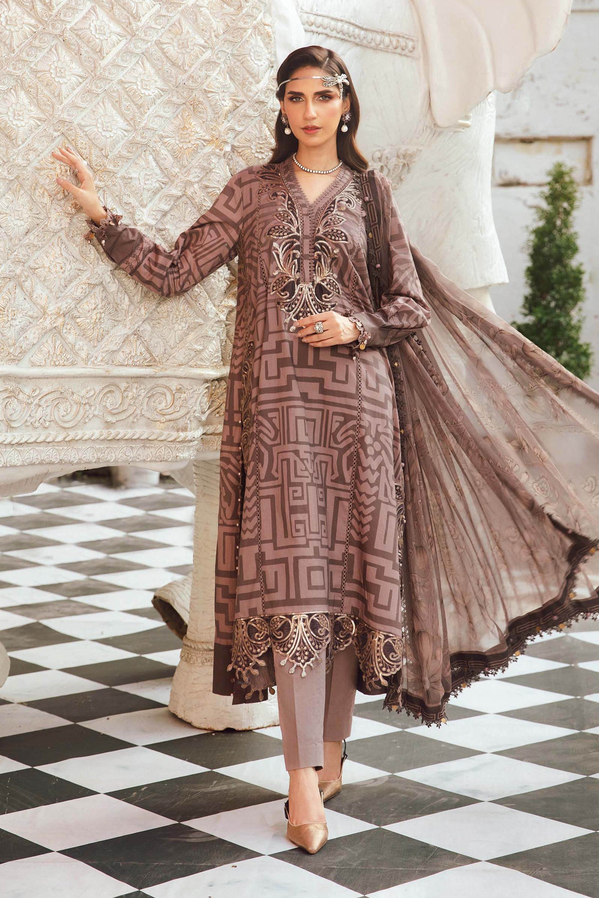 MPT-2703-B – authentic Pakistani dress from the Maria B M Prints Winter 25 collection for women in the UK