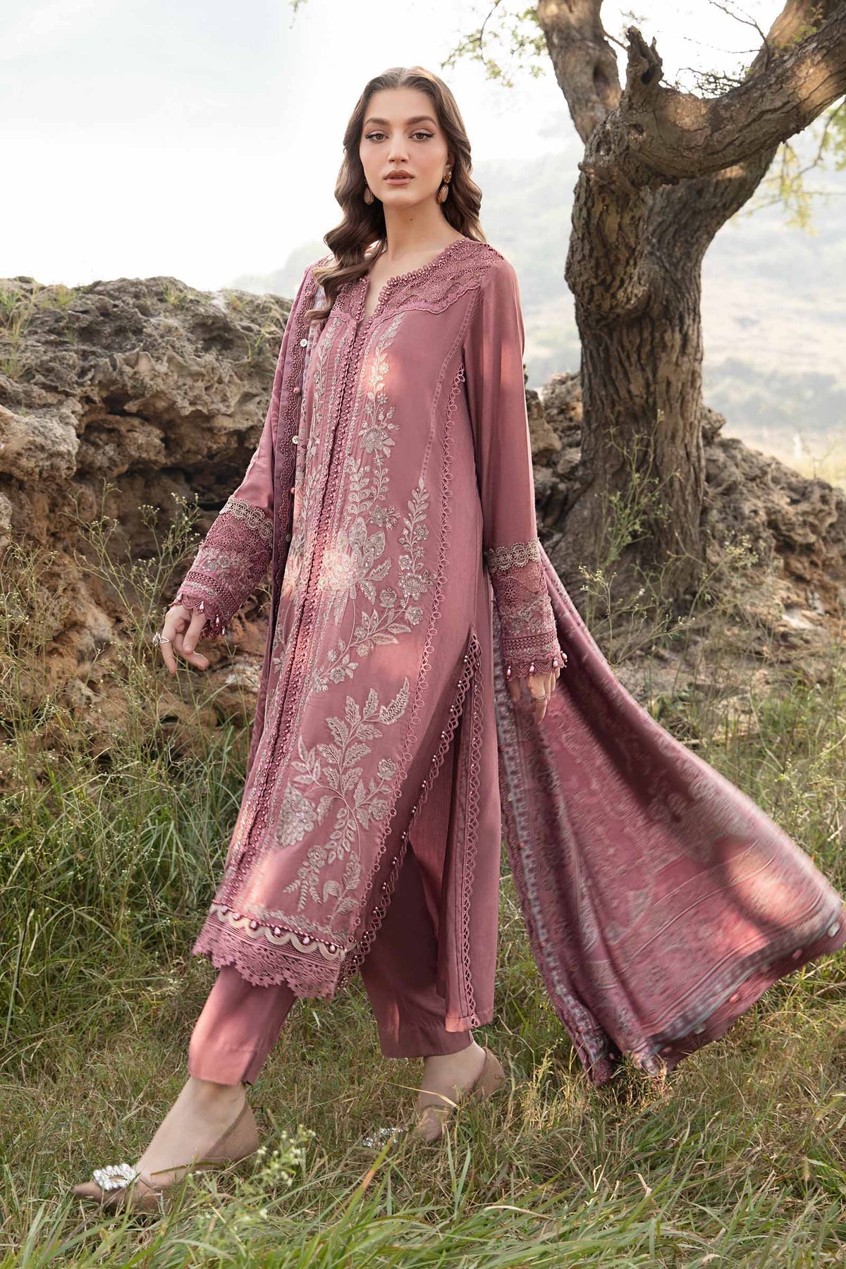 Maria B | M Prints Winter 24 | MPT-2404-A by Maria B - Designer Dress  - Type : Ladies Clothes - Available at Libayah - 100% Original 