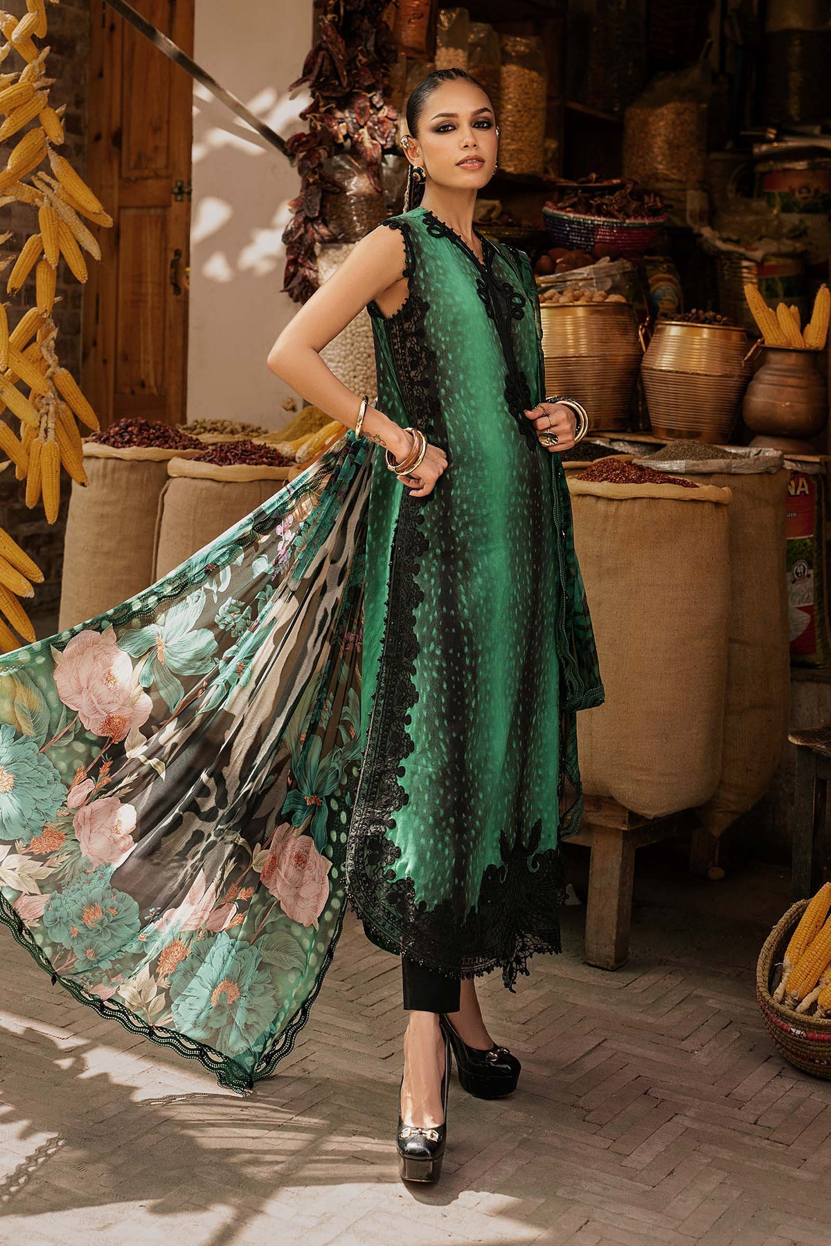 Maria B | M Prints Winter Fall 2026 | MPT-3105-A by Maria B - Designer Dress  - Type : Ladies Clothes - Available at Libayah - 100% Original 