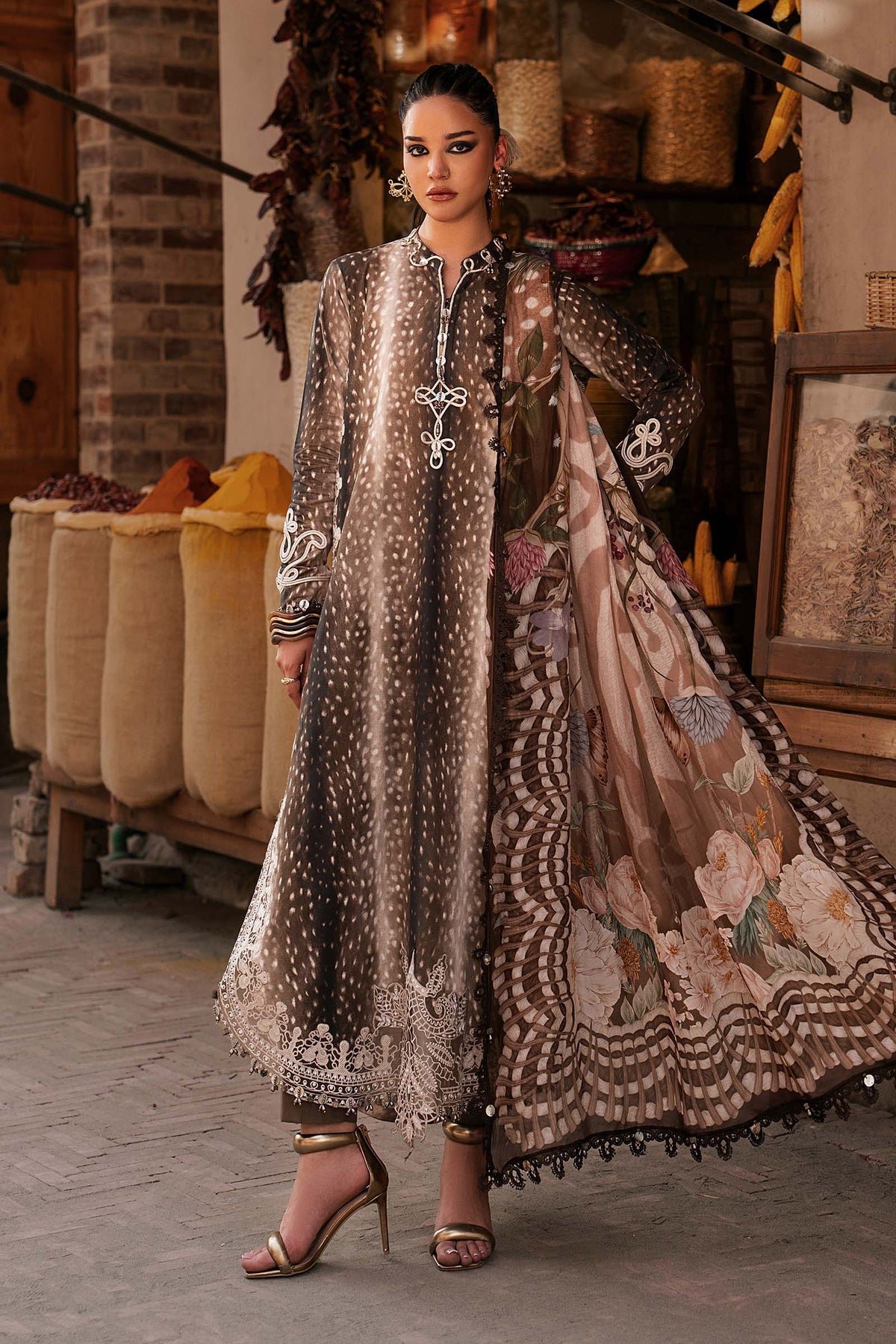 Maria B | M Prints Winter Fall 2026 | MPT-3105-B by Maria B - Designer Dress  - Type : Ladies Clothes - Available at Libayah - 100% Original 