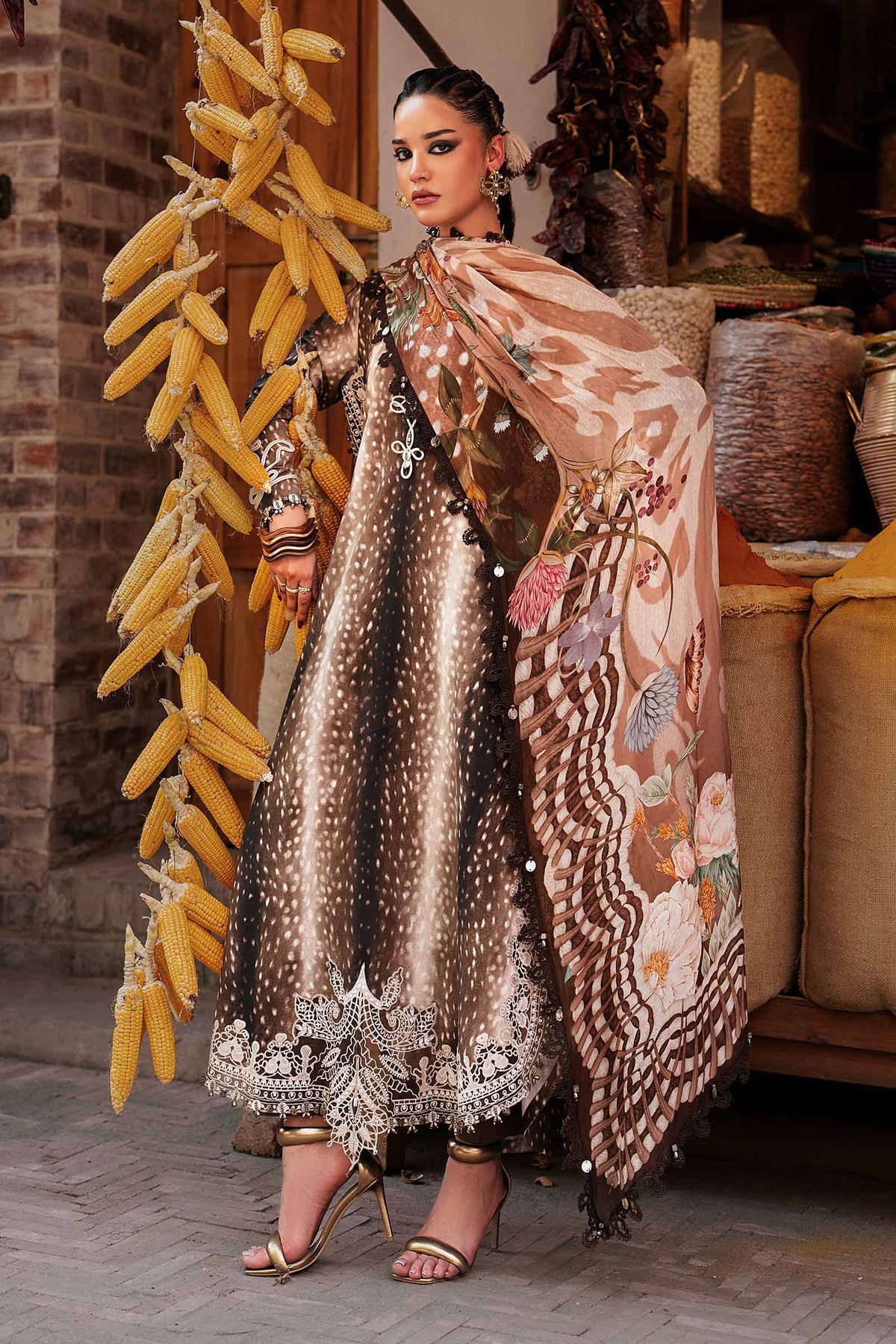 Maria B | M Prints Winter Fall 2026 | MPT-3105-B by Maria B - Designer Dress  - Type : Ladies Clothes - Available at Libayah - 100% Original 