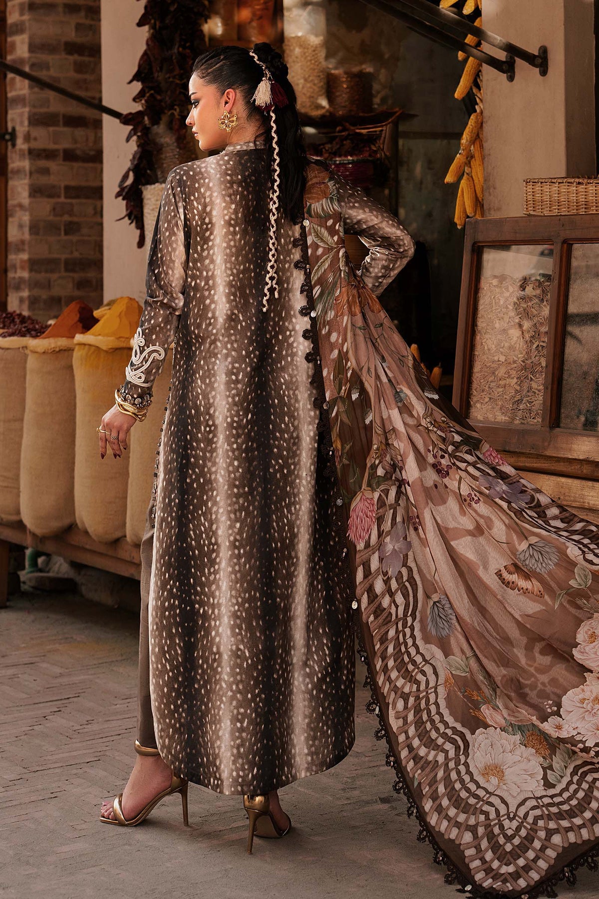 Maria B | M Prints Winter Fall 2026 | MPT-3105-B by Maria B - Designer Dress  - Type : Ladies Clothes - Available at Libayah - 100% Original 