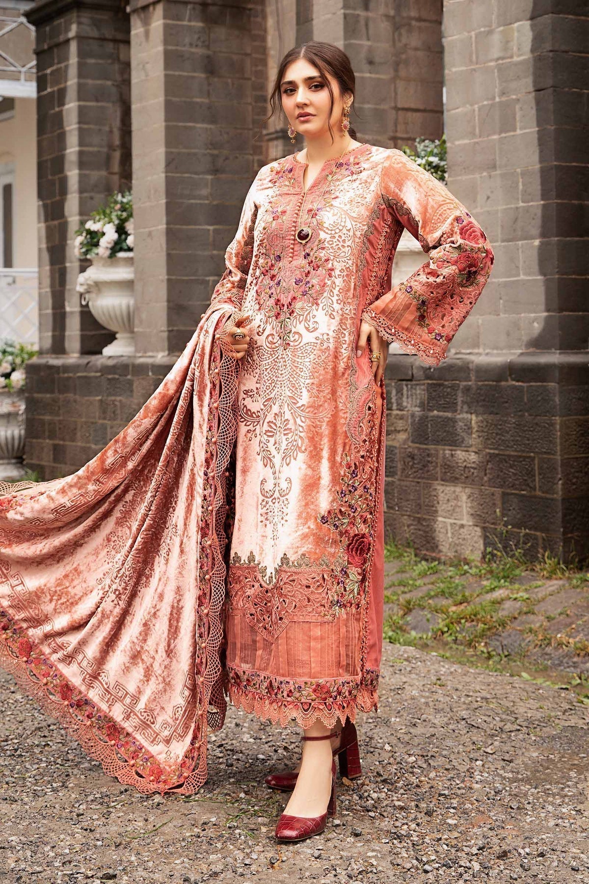Maria B | Winter Luxe 24 | Velvet DL-1206 by Maria B - Designer Dress  - Type : Ladies Clothes - Available at Libayah - 100% Original 