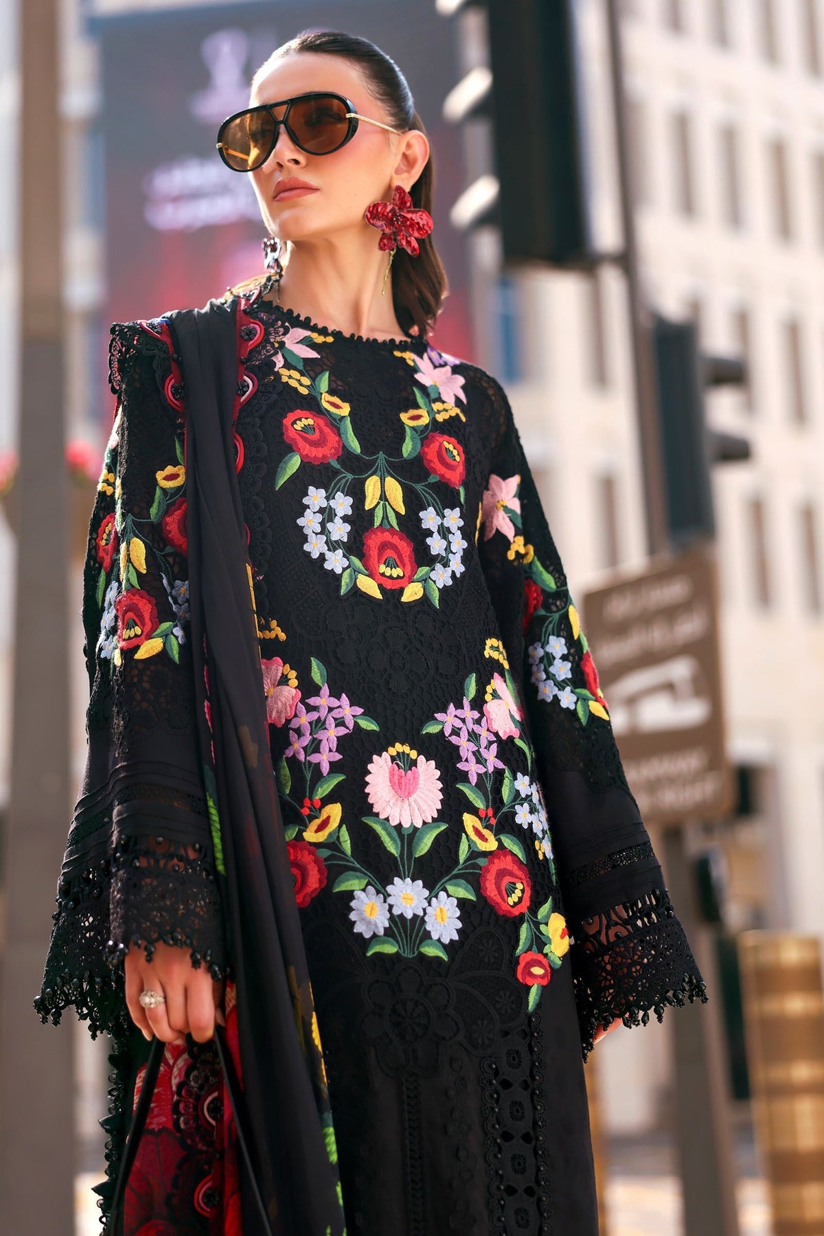 Maria B | Lawn 26 | D-2610-B - by Libayah - Registered Vendor of : Maria B - 100% Original Designer Dress