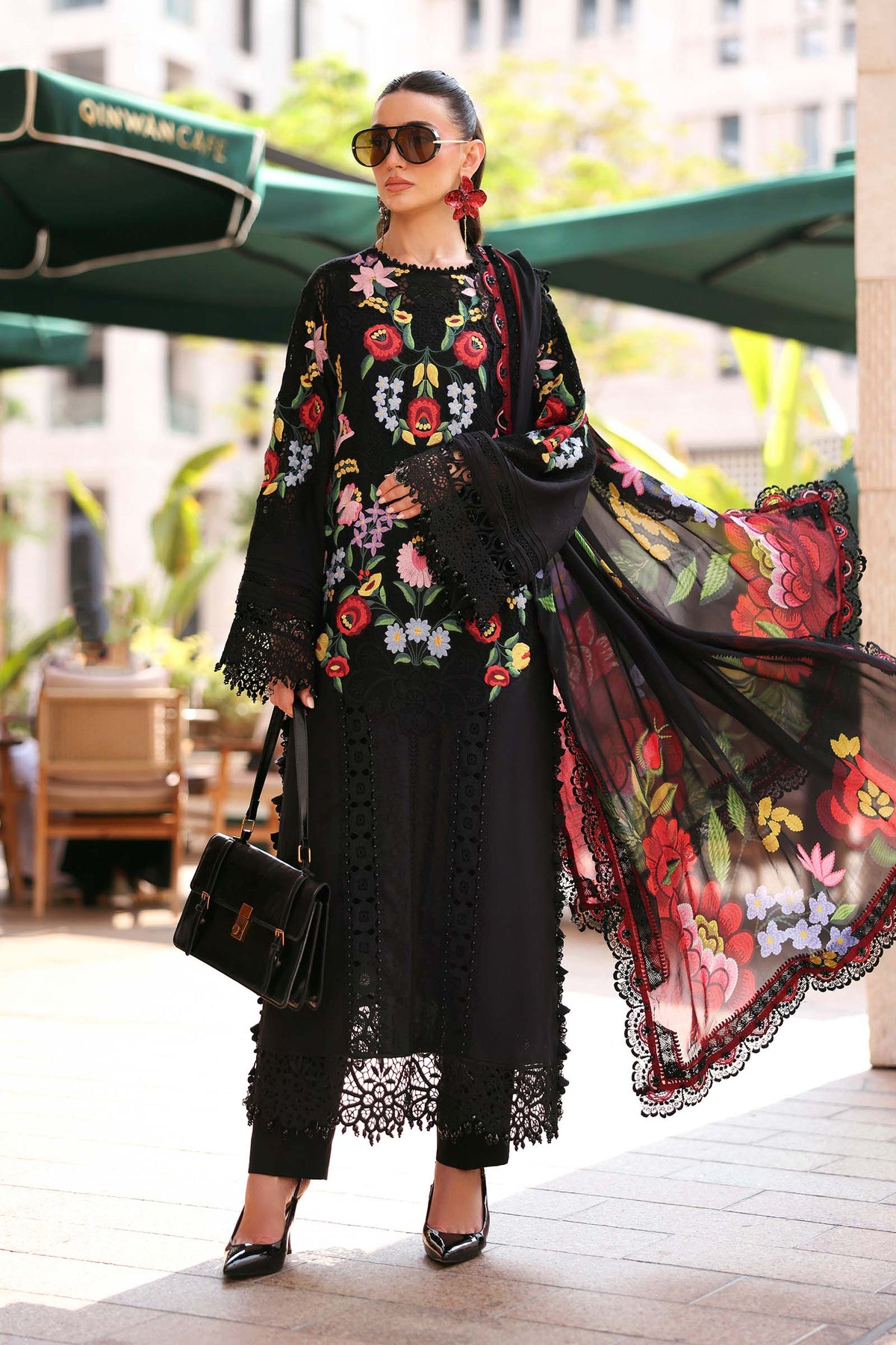 Maria B | Lawn 26 | D-2610-B - by Libayah - Registered Vendor of : Maria B - 100% Original Designer Dress