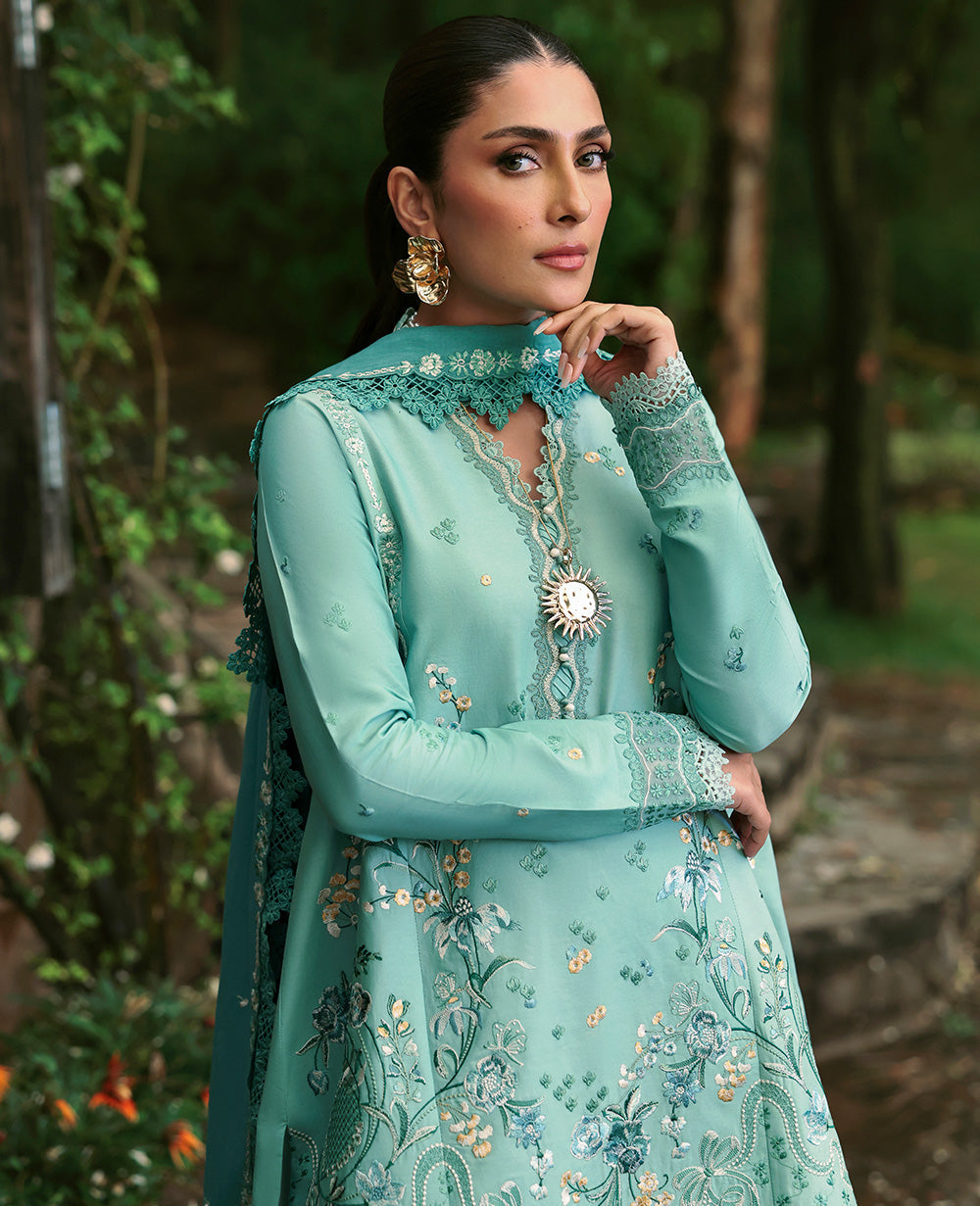Republic Womenswear | Talia Luxury Lawn 25 | D5-A - Kaeliya by Republic Womenswear - Designer Dress - Type: Ladies Clothes - Available at Libayah - 100% Original