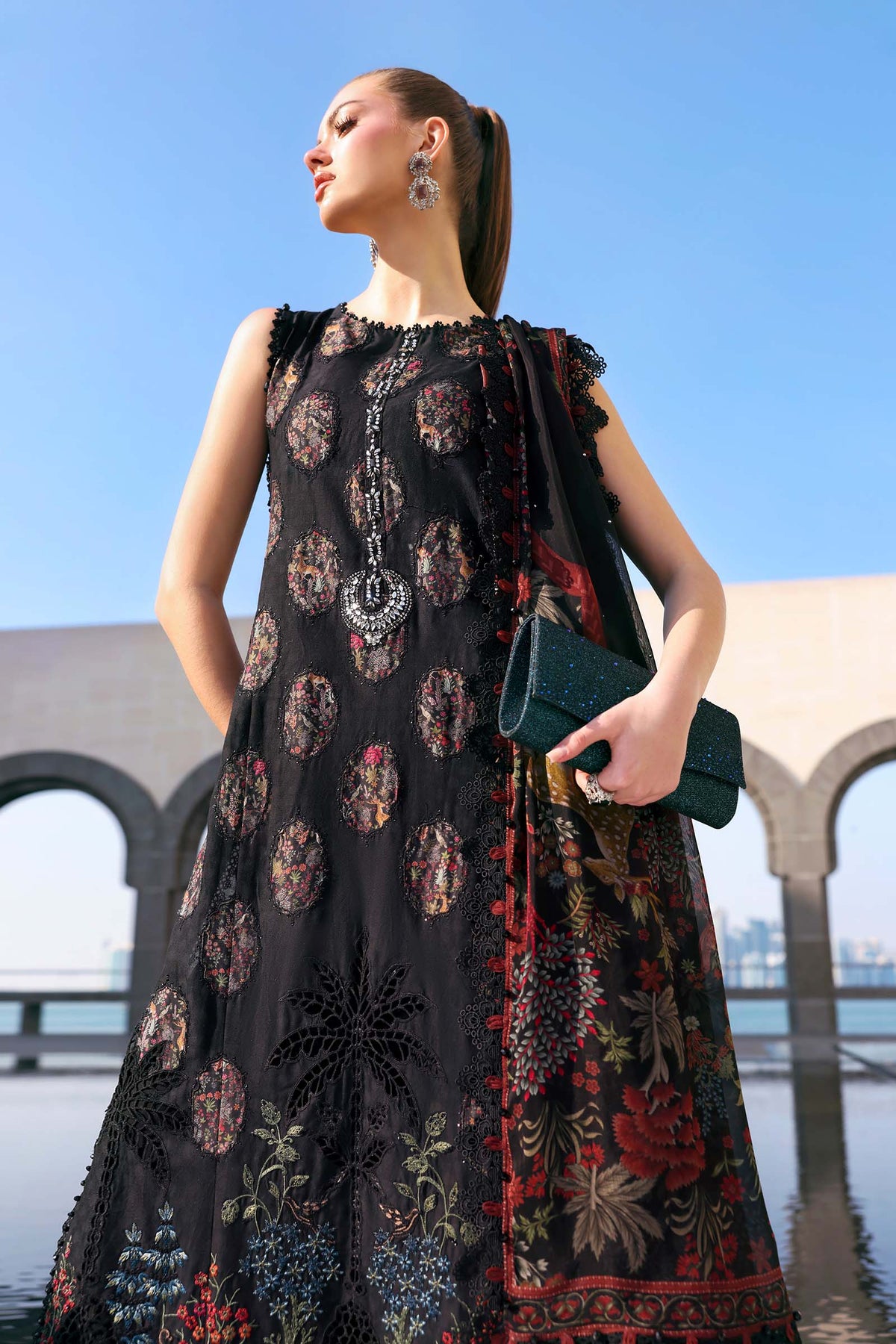 Maria B | Lawn 26 | D-2605-B - by Libayah - Registered Vendor of : Maria B - 100% Original Designer Dress