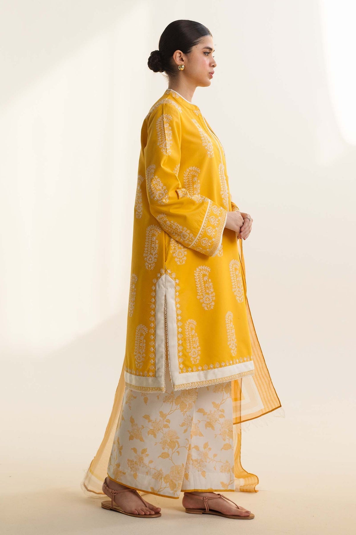 Zara Shahjahan | Coco Lawn Vol 2 | DIARA-4A by Zara Shahjahan - Designer Dress - Type: Ladies Clothes - Available at Libayah - 100% Original