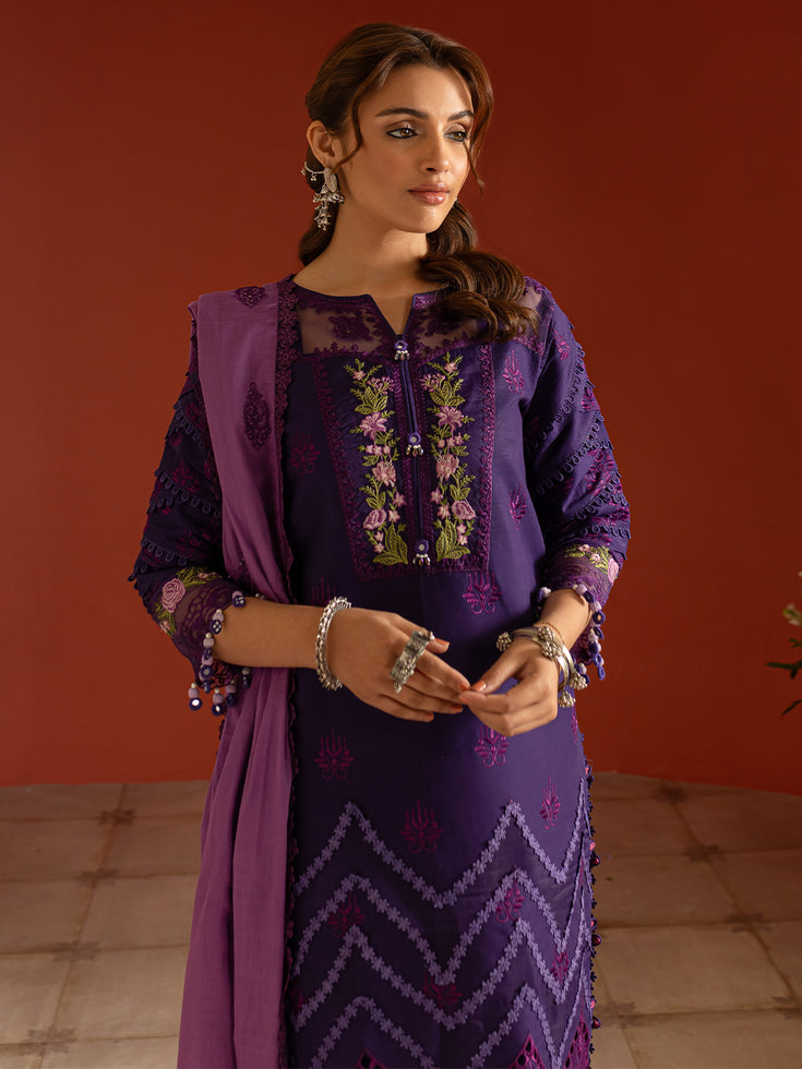Parishay | Dastan e Noor Lawn | DSC-05 by Parishay - Designer Dress - Type: Ladies Clothes - Available at Libayah - 100% Original