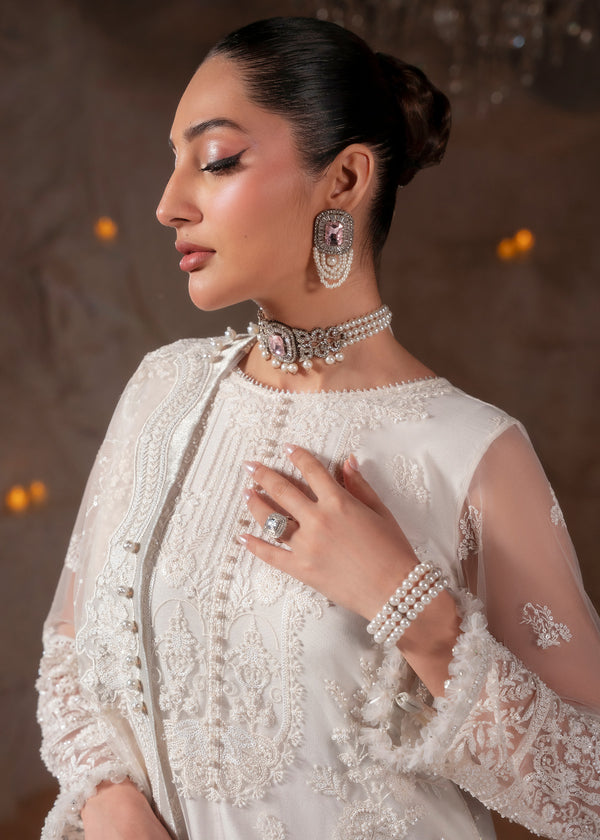 Zarizaa | Blink Formals | PEARL